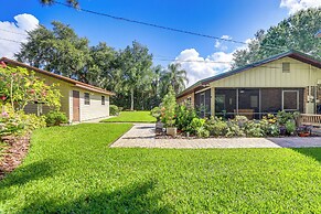 Lakefront Frostproof Vacation Rental w/ Beach!