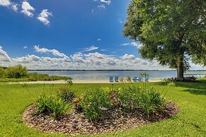 Lakefront Frostproof Vacation Rental w/ Beach!