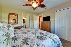Grill, Lanai & Pool Access: Charming Sebring Villa