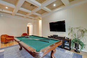Contemporary Brandon Home w/ Pool & Game Room
