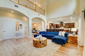 Contemporary Brandon Home w/ Pool & Game Room