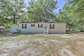 Cozy Florida Getaway, 14 Mi to Royal Springs!