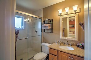 Cozy Naples Home w/ Lanai - 1 Mi to Bluebill Beach