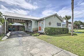 Cozy PCB Cottage ~ 1 Block to Beach!