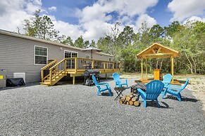 Charming Perry Home ~ 2 Mi to the Gulf!