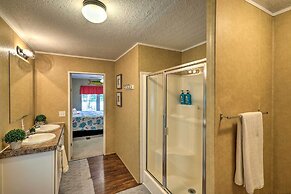 Cozy Steinhatchee House w/ Fire Pit & Grill!