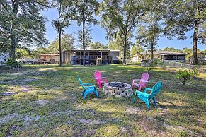 Cozy Steinhatchee House w/ Fire Pit & Grill!