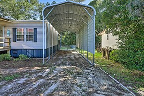 Cozy Steinhatchee House w/ Fire Pit & Grill!