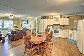 Cozy Steinhatchee House w/ Fire Pit & Grill!