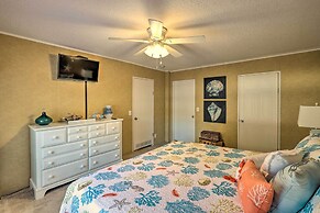 Cozy Steinhatchee House w/ Fire Pit & Grill!