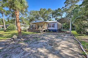 Cozy Steinhatchee House w/ Fire Pit & Grill!