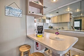 Cozy Ormond Beach Bungalow: Steps to the Sand