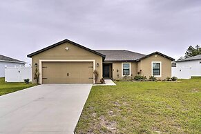 Charming Poinciana House - 30 Mi to Disney!