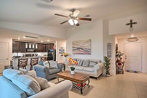 Charming Poinciana House w/ Patio: 30 Mi to Disney