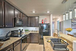 Charming Poinciana House w/ Patio: 30 Mi to Disney