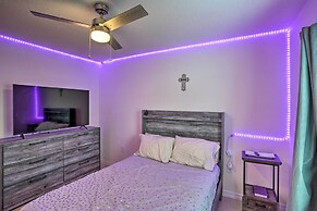 Charming Poinciana House w/ Patio: 30 Mi to Disney