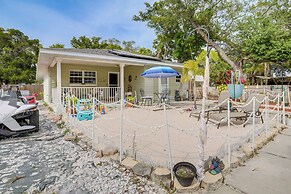 5 Mi to Beach: Family-friendly Home in Clearwater!
