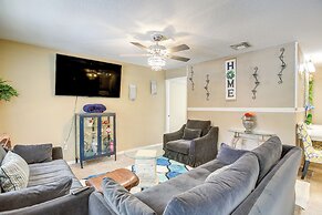 5 Mi to Beach: Family-friendly Home in Clearwater!