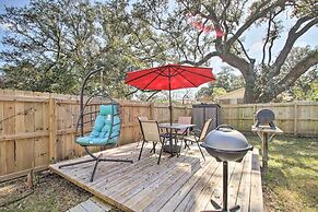 Downtown Pensacola Vacation Rental w/ Yard!