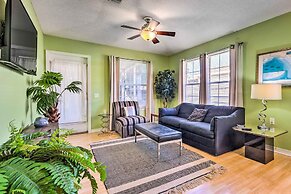 Cute Pensacola Townhome ~ 9 Mi to Downtown!