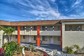 Cozy Indian Rocks Beach Condo - Steps to Beach!