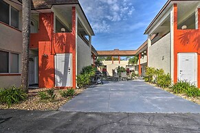 Cozy Indian Rocks Beach Condo - Steps to Beach!