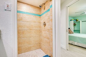 'driftwood Beach Suite' - Walk to Clearwater Bch