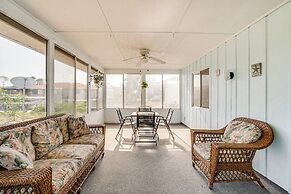 Englewood Home on Canal: Boat to Lemon Bay!