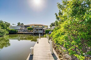 Englewood Home on Canal: Boat to Lemon Bay!