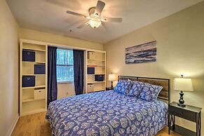 Cozy Condo ~ 5 Mi to University of Florida!