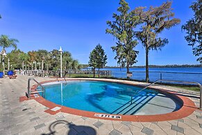 Family Resort Condo w/ 2 Pools: 1 Mi to Disney!
