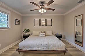 Cozy Tallahassee Apartment w/ Spacious Yard!