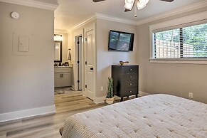 Cozy Tallahassee Apartment w/ Spacious Yard!