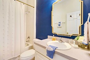 Family Home w/ Heated Pool: 9 Mi to Disney!