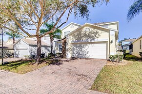 Family Home w/ Heated Pool: 9 Mi to Disney!