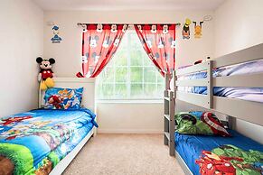 Family Home w/ Heated Pool: 9 Mi to Disney!