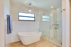 Home w/ Boat Dock & Gulf Access in Cape Coral