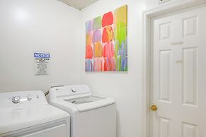 Family Golf Getaway: 17 Mi to Disney World!