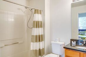 Family Golf Getaway: 17 Mi to Disney World!