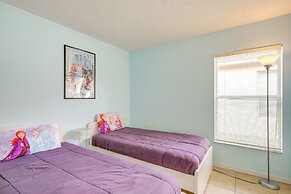 Family Golf Getaway: 17 Mi to Disney World!