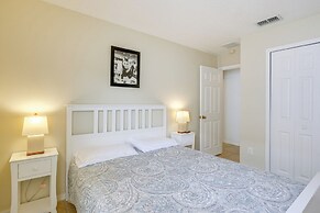 Family Golf Getaway: 17 Mi to Disney World!