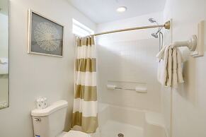 Family Golf Getaway: 17 Mi to Disney World!