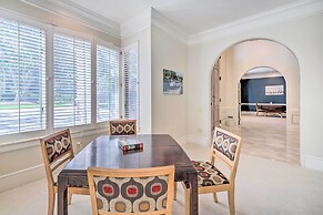 Lanai & Pool: Elegant Villa in Winter Haven!
