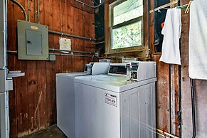 Indian Shores Cottage w/ Cabana - Steps to Beach!