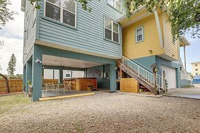 Indian Rocks Vacation Rental Condo: Steps to Beach