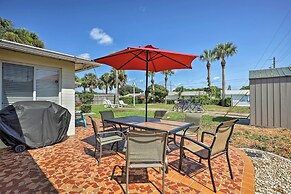 Home w/ Furnished Lanai - 1 Block to Ormond Beach!