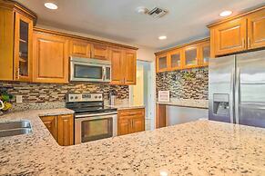 Pet-friendly Fort Myers Home w/ Patio & Grill!