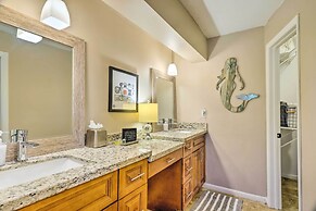 Pet-friendly Fort Myers Home w/ Patio & Grill!