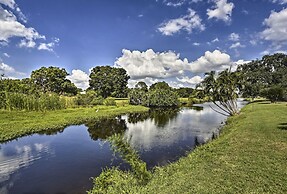 Pet-friendly Fort Myers Home w/ Patio & Grill!