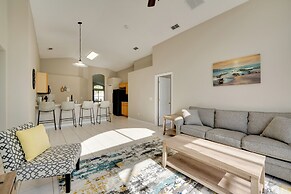 Kissimmee Getaway w/ Pool ~ 7 Mi to Disney!